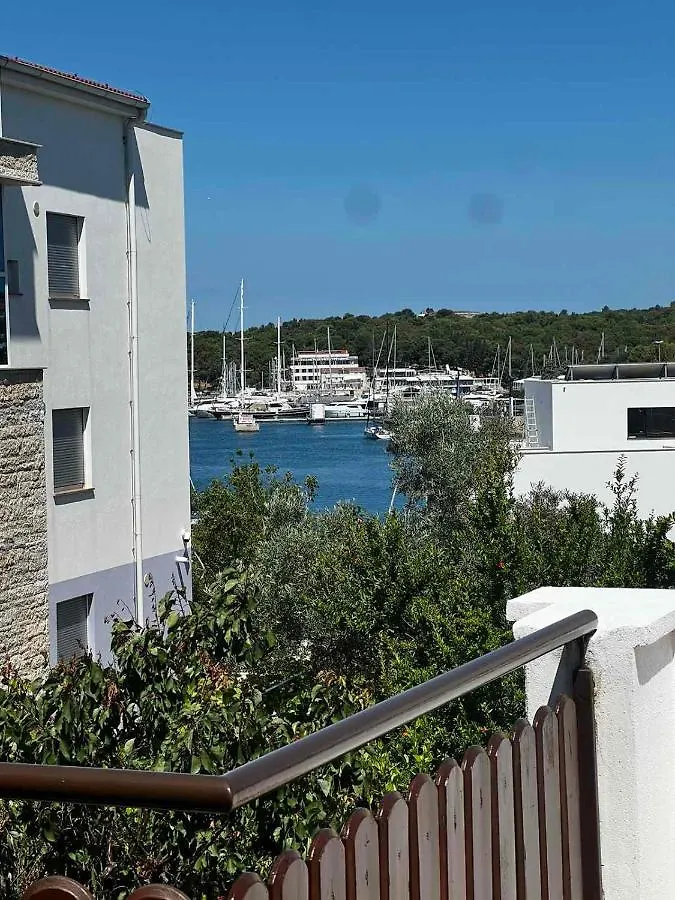 Apartman Klara Apartment Pjescana Uvala Croatia